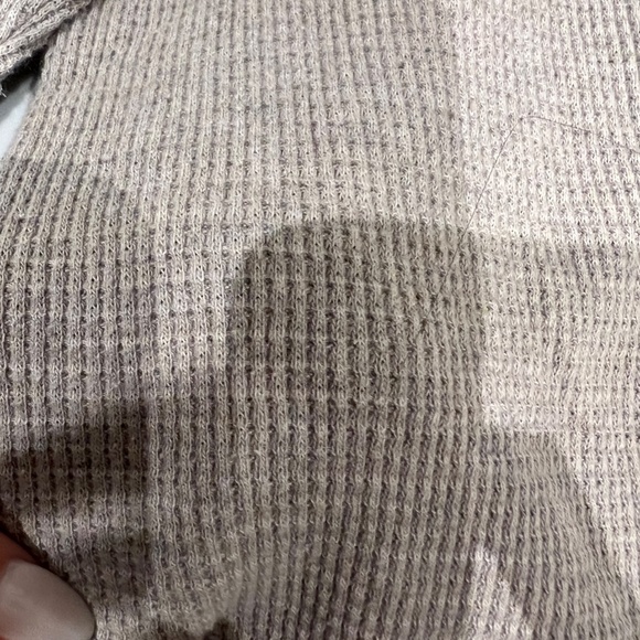 Two TNA Waffle Knit Crewneck - Picture 4 of 4